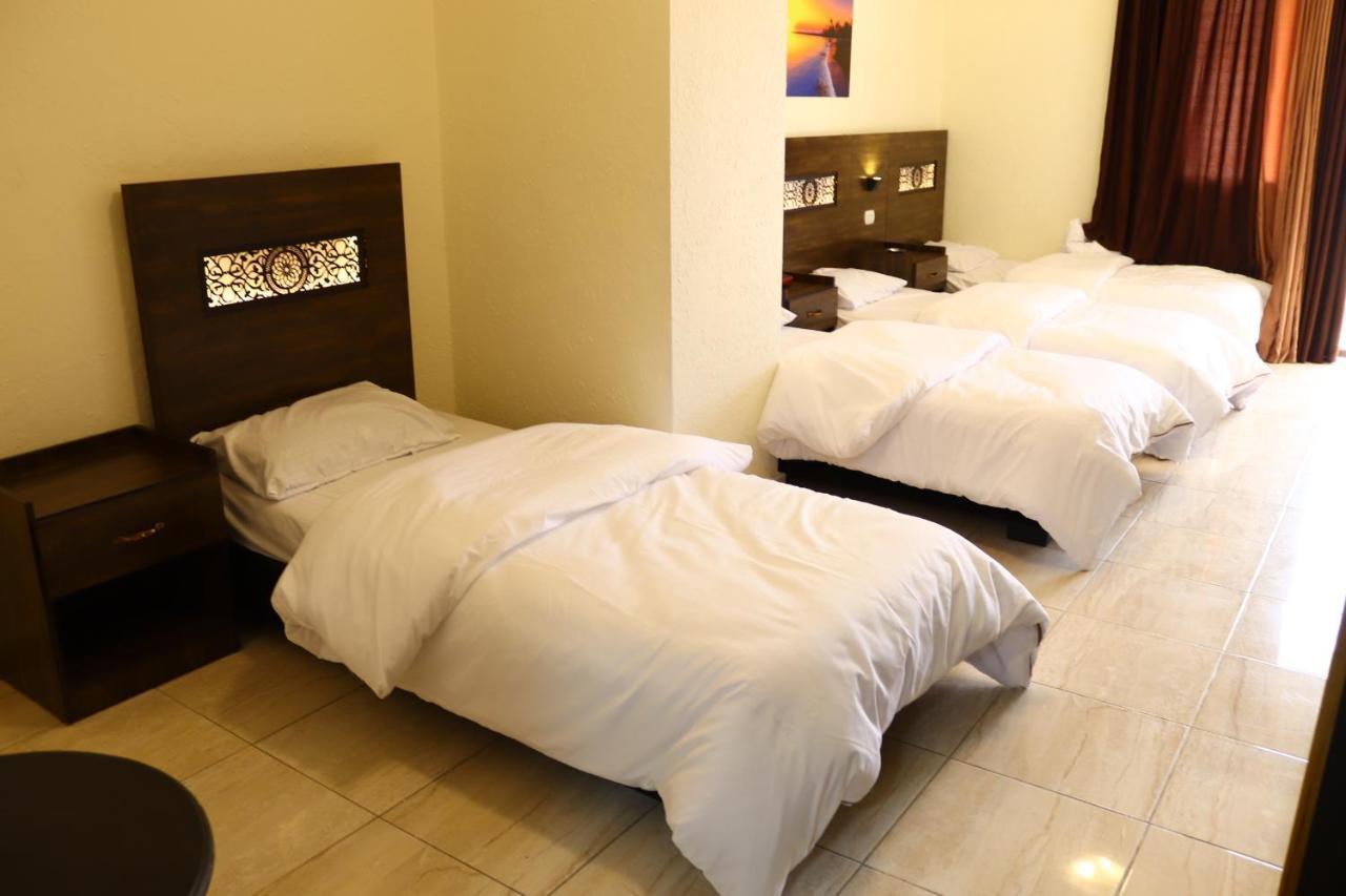 Eden Aqaba Hotel Екстериор снимка