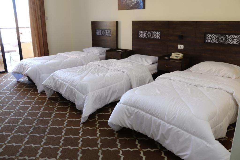 Eden Aqaba Hotel Екстериор снимка