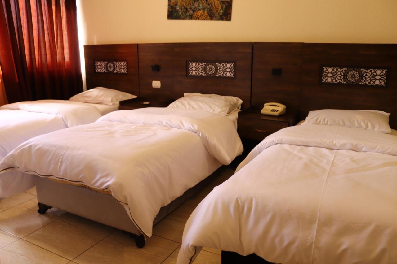 Eden Aqaba Hotel Екстериор снимка